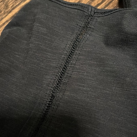 Lululemon Black stretch tank size 4 - Picture 5 of 5